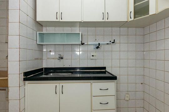 Cozinha de apartamento à venda com 2 quartos, 47m² em Nova Granada, Belo Horizonte