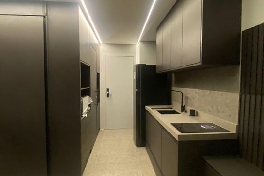 Cozinha de kitnet/studio para alugar com 1 quarto, 28m² em Pinheiros, São Paulo