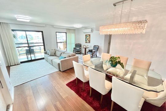 Sala de apartamento à venda com 4 quartos, 150m² em Vila Pauliceia, São Paulo