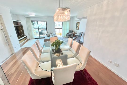 Sala de apartamento à venda com 4 quartos, 150m² em Vila Pauliceia, São Paulo