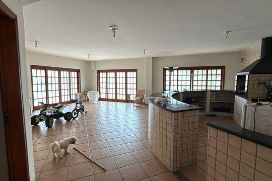 Casa à venda com 5 quartos, 838m² em Parque Quinta da Boa Vista, Jundiaí