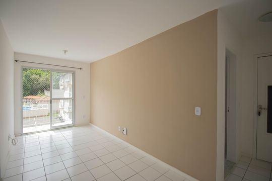 Apartamento para alugar com 2 quartos, 50m² em Rio do Ouro, São Gonçalo