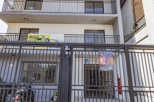 Fachada de kitnet/studio para alugar com 1 quarto, 30m² em Bosque da Saúde, São Paulo