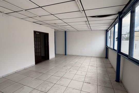 Varanda da Sala 3 de casa para alugar com 5 quartos, 450m² em Centro, Jacareí