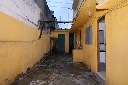 Quintal de casa à venda com 2 quartos, 276m² em Jardim Lajeado, São Paulo