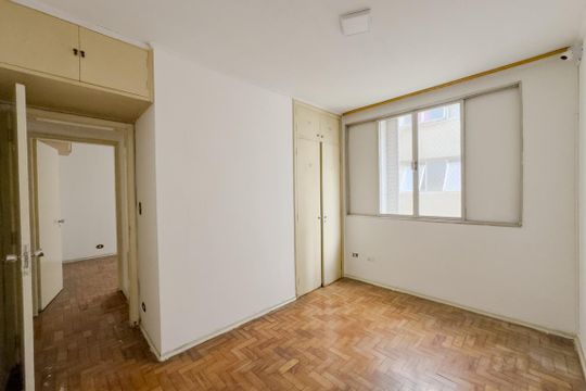 Suíte de apartamento para alugar com 3 quartos, 120m² em Cerqueira César, São Paulo