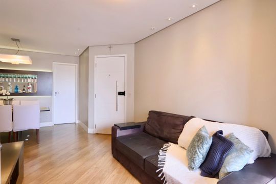 Sala de apartamento à venda com 4 quartos, 90m² em Vila Regente Feijó, São Paulo
