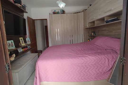 Quarto de casa à venda com 2 quartos, 89m² em Jardim Monte Alegre, Taboão da Serra