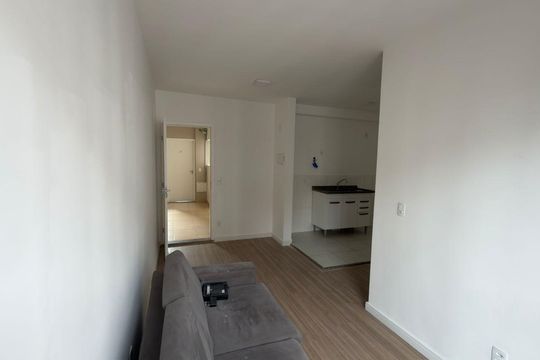 Apartamento para alugar com 2 quartos, 47m² em Jardim Pioneira, Cotia