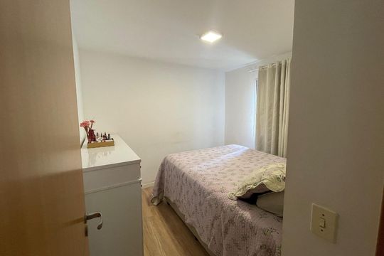 Quarto de apartamento à venda com 2 quartos, 47m² em Parque das Cachoeiras, Campinas