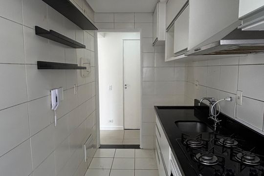 Cozinha de apartamento à venda com 2 quartos, 47m² em Vila Homero Thon, Santo André