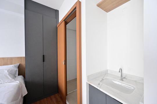 Banheiro Social de kitnet/studio à venda com 1 quarto, 26m² em São Judas, São Paulo