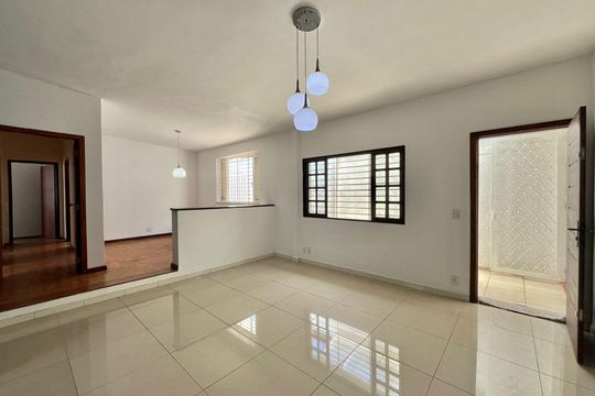Sala de casa à venda com 3 quartos, 197m² em Chácara da Barra, Campinas