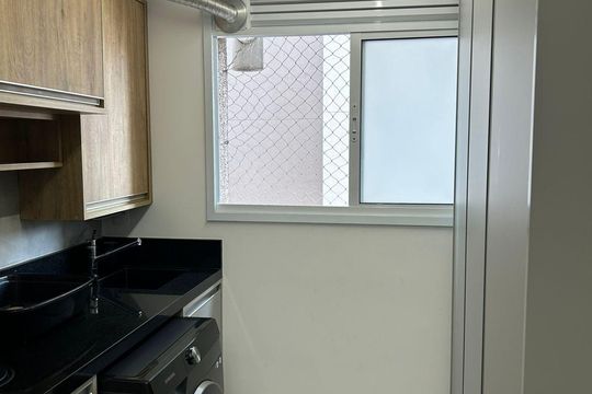 Área de serviço de apartamento à venda com 3 quartos, 96m² em Vila Scarpelli, Santo André
