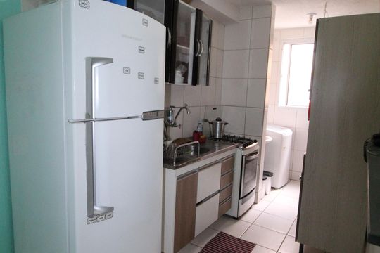 Cozinha de apartamento para alugar com 2 quartos, 50m² em Jardim das Industrias, São José dos Campos