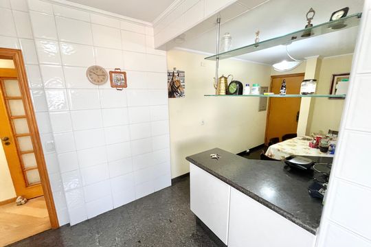 Cozinha de apartamento à venda com 3 quartos, 125m² em Vila Ester (zona Norte), São Paulo