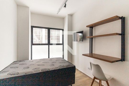 Kitnet/Studio para alugar com 1 quarto, 42m² em Centro Histórico de São Paulo, São Paulo