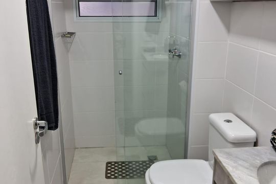Banheiro de apartamento para alugar com 3 quartos, 80m² em Balneário Tropical, Paulínia