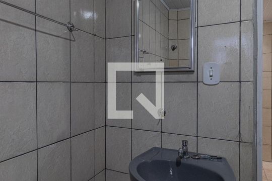 Casa1 de casa à venda com 4 quartos, 200m² em Cidade Antônio Estêvão de Carvalho, São Paulo