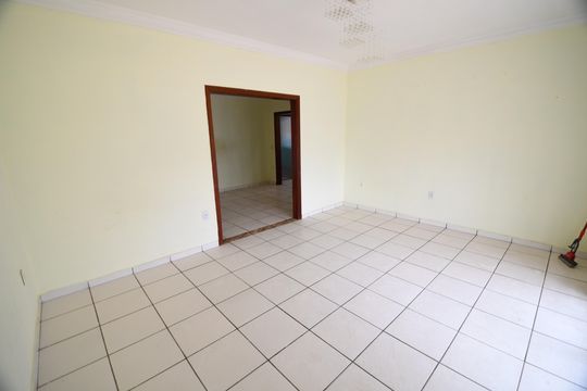 Sala de casa para alugar com 4 quartos, 280m² em Jardim Santa Genebra, Campinas