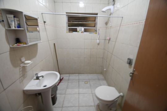 Banheiro - Casa 2 de casa à venda com 4 quartos, 280m² em Jardim Santa Genebra, Campinas