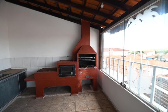 Churrasqueira de casa à venda com 4 quartos, 280m² em Jardim Santa Genebra, Campinas