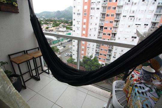 Varanda de apartamento à venda com 2 quartos, 55m² em Anil, Rio de Janeiro