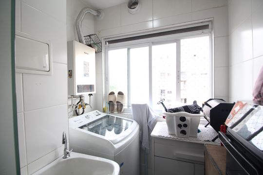 Área de Serviço de apartamento à venda com 2 quartos, 55m² em Anil, Rio de Janeiro