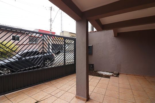 Garagem de casa para alugar com 3 quartos, 100m² em Jardim Las Vegas, São Bernardo do Campo