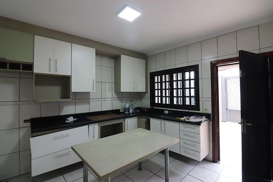 Cozinha  de casa para alugar com 3 quartos, 100m² em Jardim Las Vegas, São Bernardo do Campo