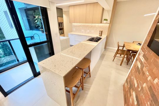 Cozinha de apartamento à venda com 4 quartos, 213m² em Santana, São Paulo