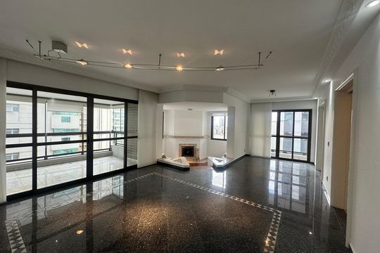 Apartamento para alugar com 3 quartos, 285m² em Alphaville, Barueri