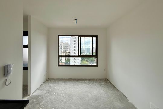 Sala/Quarto de kitnet/studio à venda com 0 quarto, 20m² em Campo Belo, São Paulo