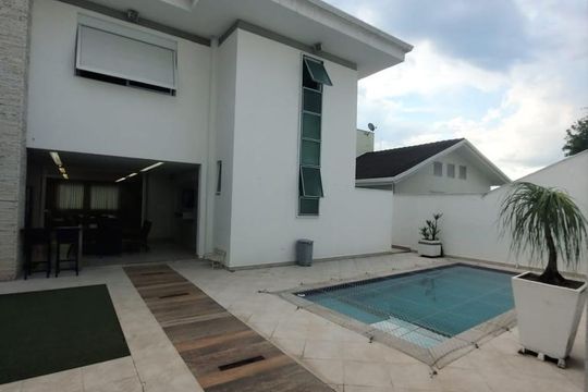 Área Externa de casa de condomínio à venda com 4 quartos, 360m² em Paquetá, Belo Horizonte
