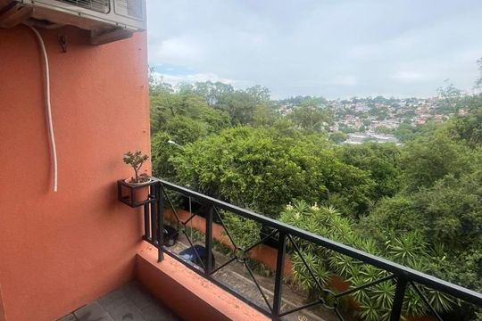 Varanda de apartamento à venda com 3 quartos, 67m² em Jardim Carvalho, Porto Alegre