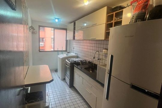 Cozinha de apartamento à venda com 3 quartos, 67m² em Jardim Carvalho, Porto Alegre