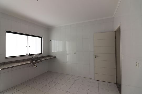Cozinha  de casa à venda com 3 quartos, 192m² em Vila Vianas, São Bernardo do Campo