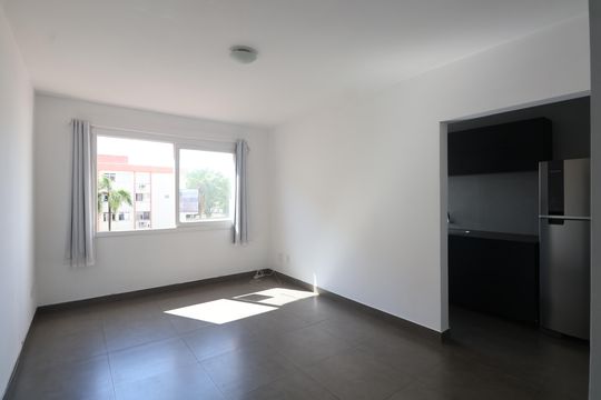 Sala de apartamento à venda com 1 quarto, 48m² em Centro, Canoas