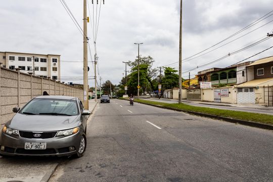 Vista da Rua de apartamento para alugar com 2 quartos, 42m² em Campo Grande, Rio de Janeiro