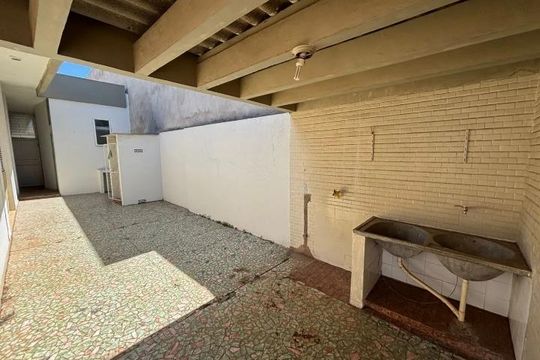 Área de Serviço de casa para alugar com 4 quartos, 150m² em Brasil, Uberlândia