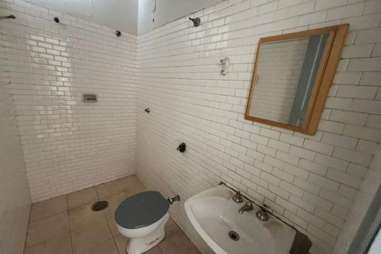 Banheiro 2 de casa para alugar com 4 quartos, 150m² em Brasil, Uberlândia