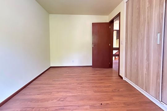 Quarto 1 de casa de condomínio para alugar com 4 quartos, 385m² em Rio Tavares, Florianópolis