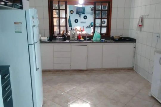 Casa à venda com 2 quartos, 110m² em Parque Eloy Chaves, Jundiaí