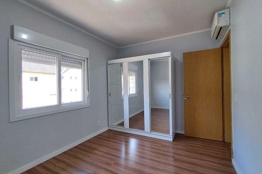 Quarto 2 de apartamento para alugar com 2 quartos, 54m² em Vila Nova, Novo Hamburgo