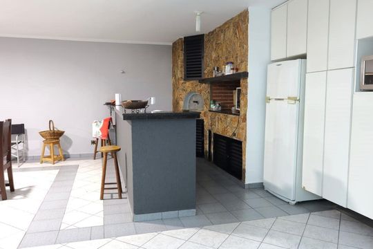 Casa à venda com 4 quartos, 613m² em Vila América, Santo André