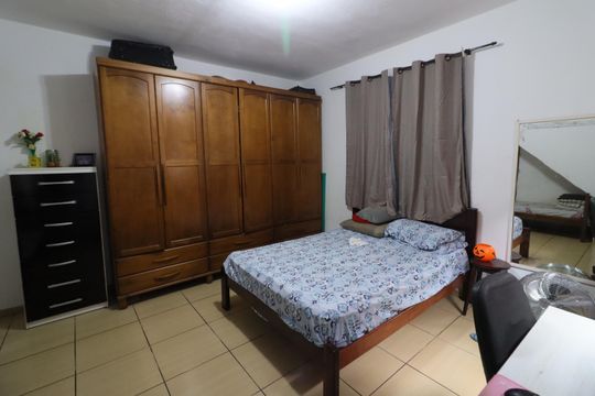 Quarto 2 de casa à venda com 2 quartos, 120m² em Vila Yolanda, Osasco