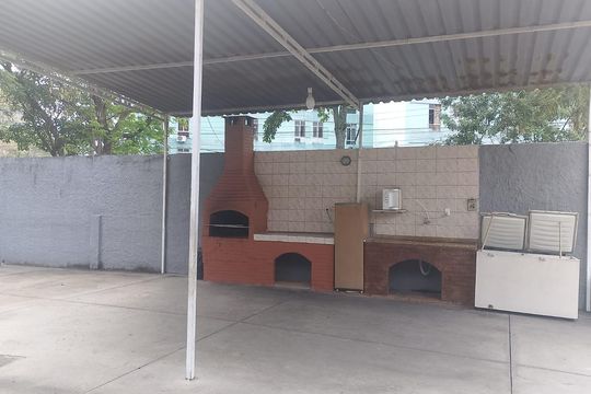 Apartamento à venda com 2 quartos, 49m² em Irajá, Rio de Janeiro