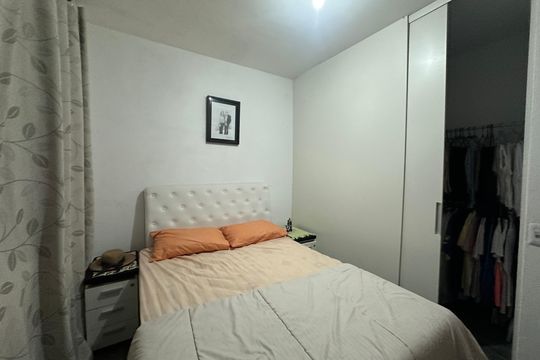 Quarto 2 de casa para alugar com 3 quartos, 350m² em Jardim Timbauhy, Barueri