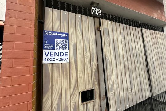 Fachada de casa para alugar com 3 quartos, 350m² em Jardim Timbauhy, Barueri