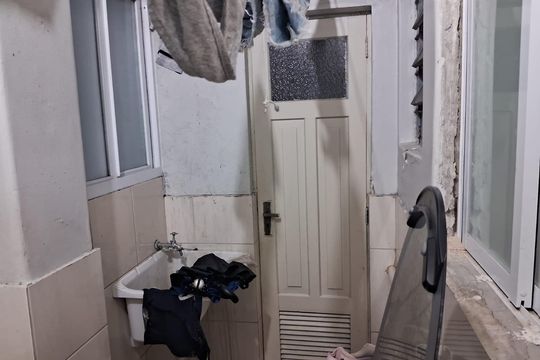 Área de serviço de apartamento à venda com 3 quartos, 90m² em São Geraldo, Porto Alegre